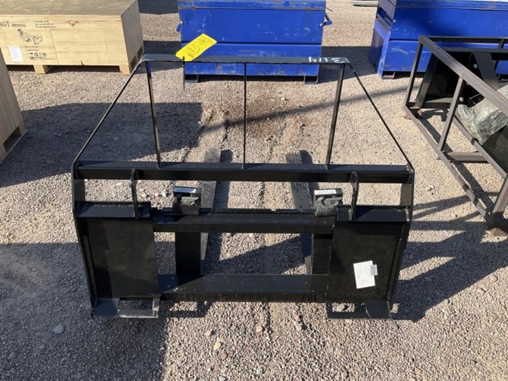 4ft-pallet-forks-for-skid-steer-image-4