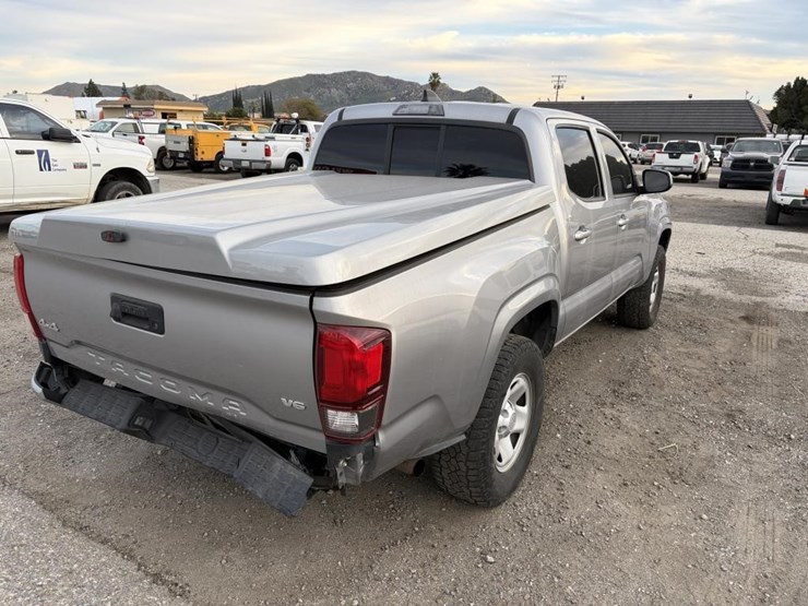2020-toyota-tacoma-image-3