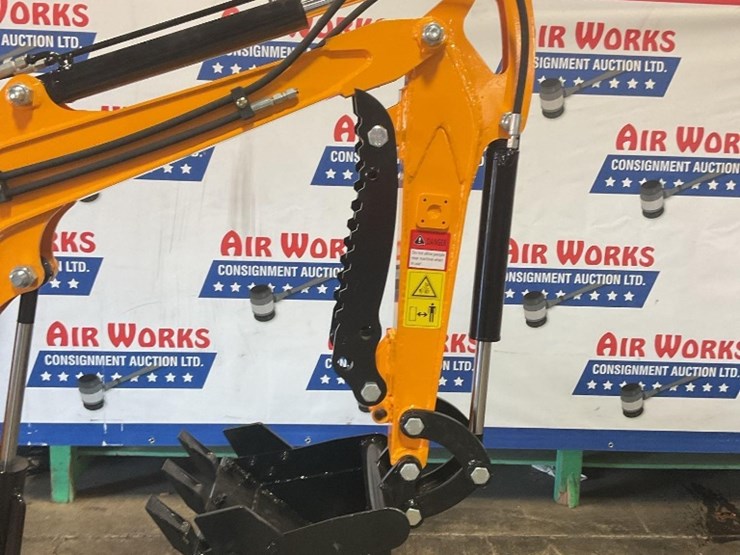 (inv.50033)-new-unused-miva-va15-mini-excavator,-13.5-hp-gas-engine,-aux.-hydraulics,-15"-bucket,-image-18