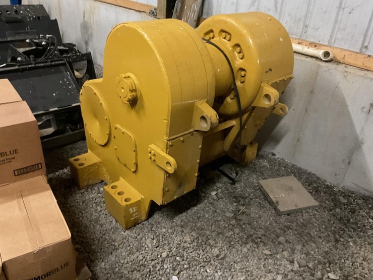 caterpillar-d8-image-1