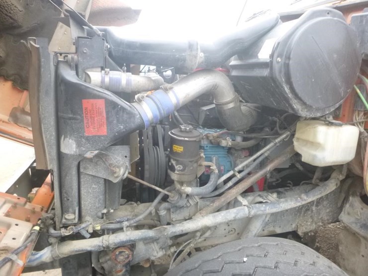 2001-international-2574-image-15