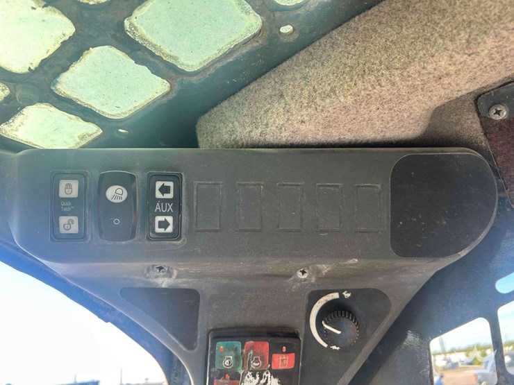 2018-deere-331g-image-18