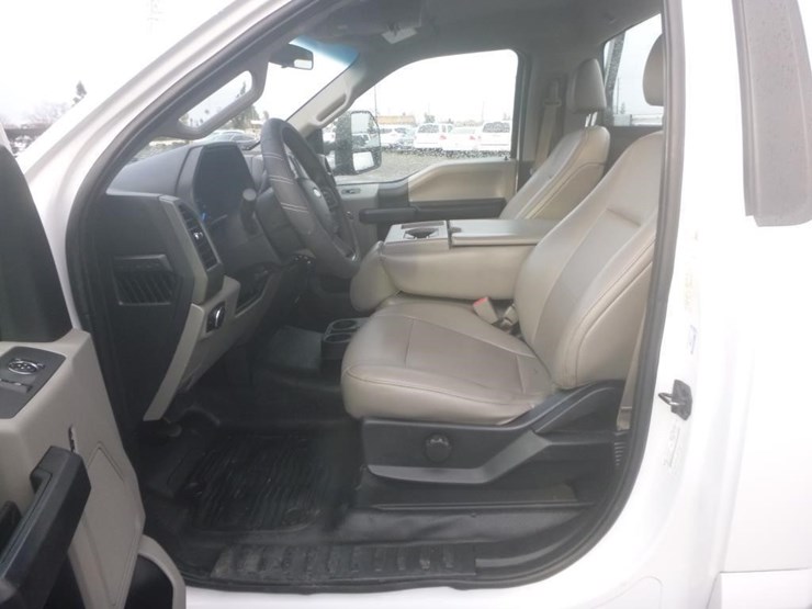 2017-ford-f250-image-10