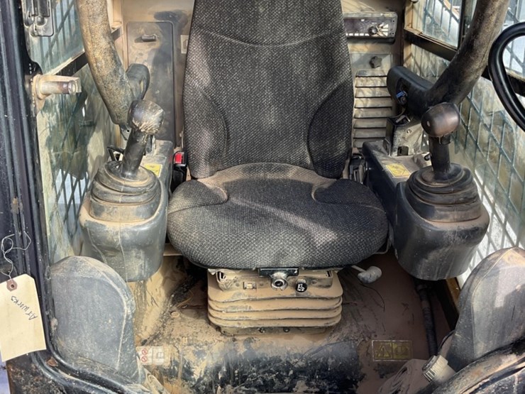 caterpillar-259d-image-13