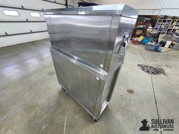 craftsman-ball-bearing-griplatch-tool-box-image-5