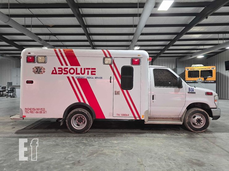 2019-ford-e350-sd-image-6