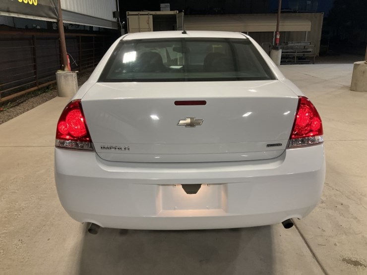 2015-chevrolet-impala-ls-sdn-image-6