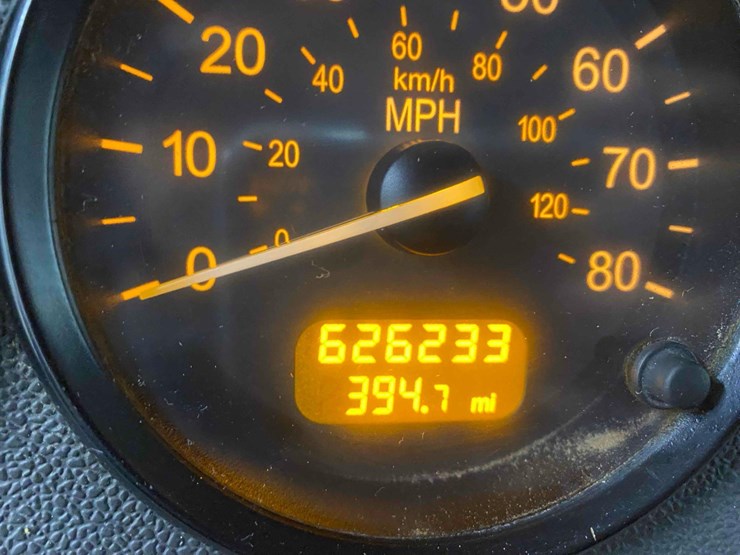 2014-peterbilt-365-image-65