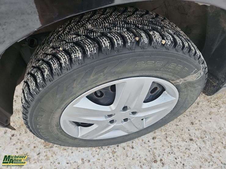 2012-ford-escape-xlt-image-28