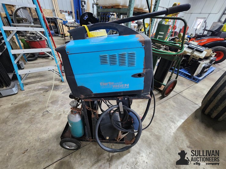 clark-180en-mig-welder-image-5