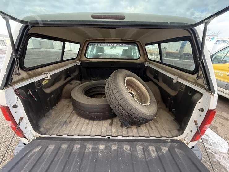 2009-chevrolet-silverado-1500-image-27