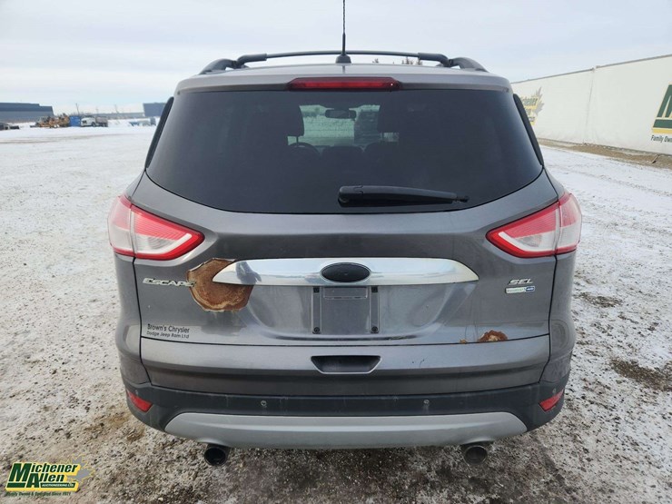 2013-ford-escape-sel-image-7