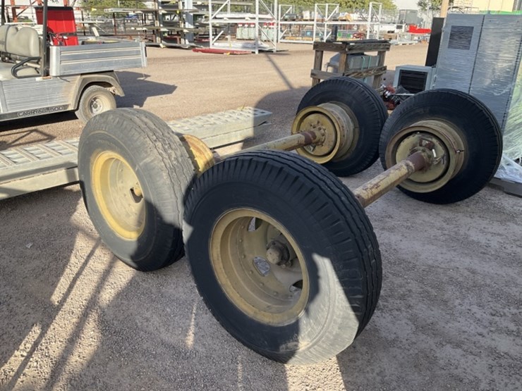 (2)-heavy-duty-trailer-axles-image-3
