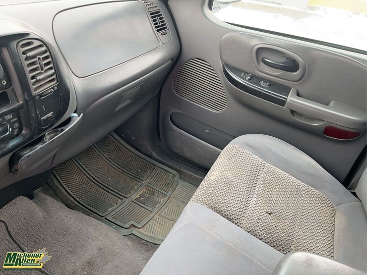 2003-ford-f150-image-17