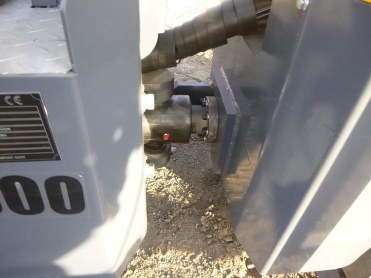 sdlool-sl1000-tandem-vibratory-roller-image-9