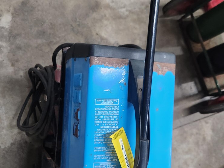 clark-180en-mig-welder-image-15