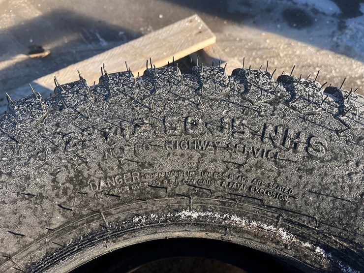 new-turf-tire-image-2