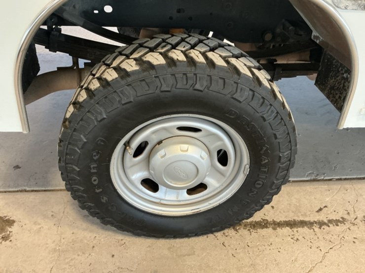 2013-ford-f350-image-8