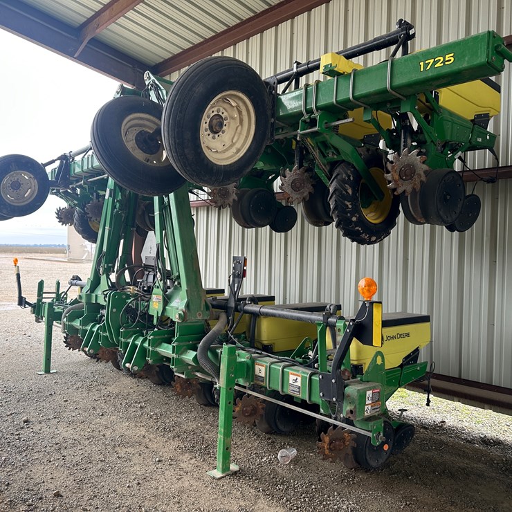 JOHN DEERE 1725