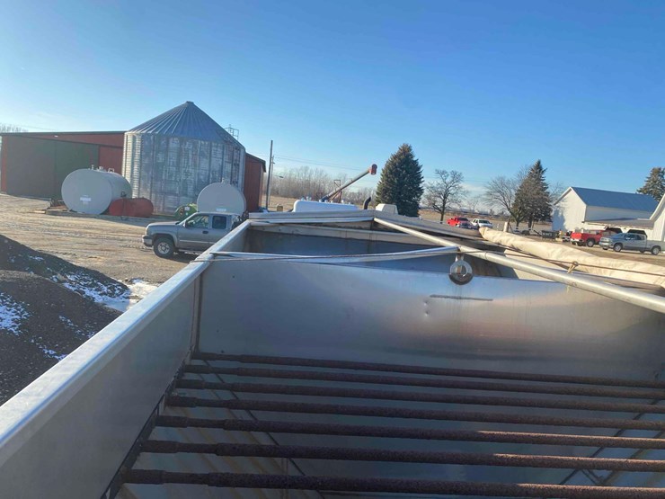 adams-ss-fertilizer-bed-image-35