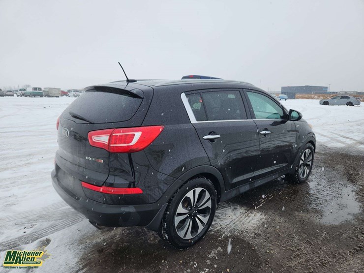 2013-kia-sportage-image-3