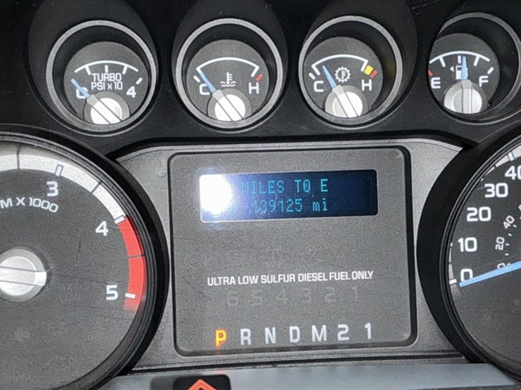 2013-ford-f350-image-16