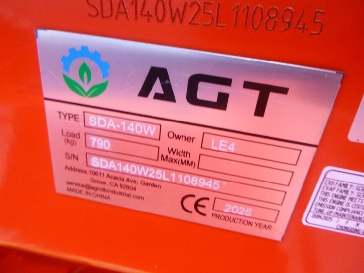 2025-agt-sda140w-skid-steer-loader-image-21
