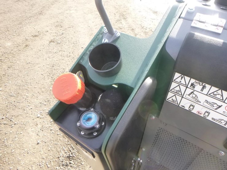 2026-kubota-d1703-image-15