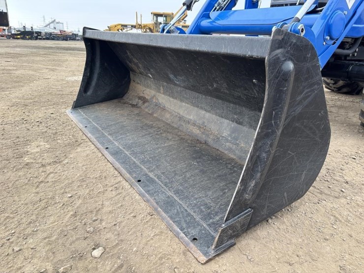 2021-new-holland-workmaster-25-image-9