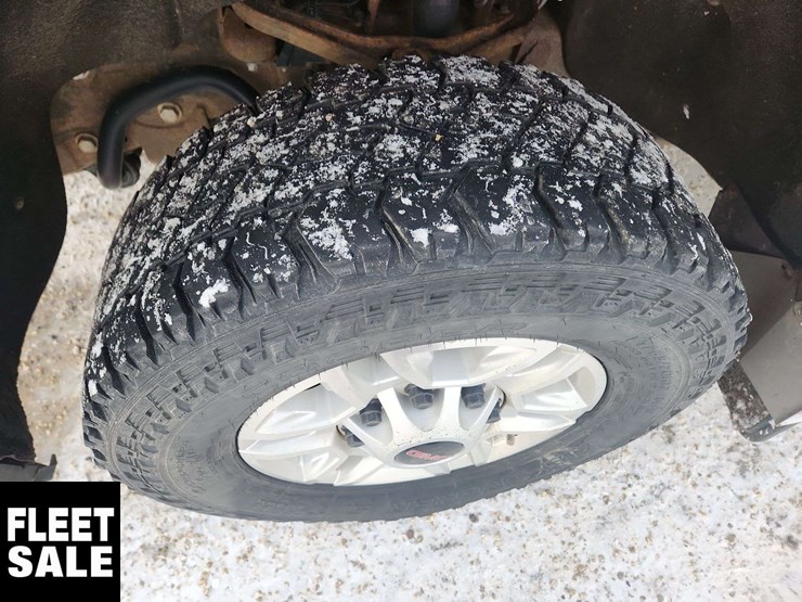 2020-gmc-sierra-2500hd-image-14