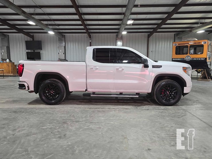 2021-gmc-sierra-1500-image-6