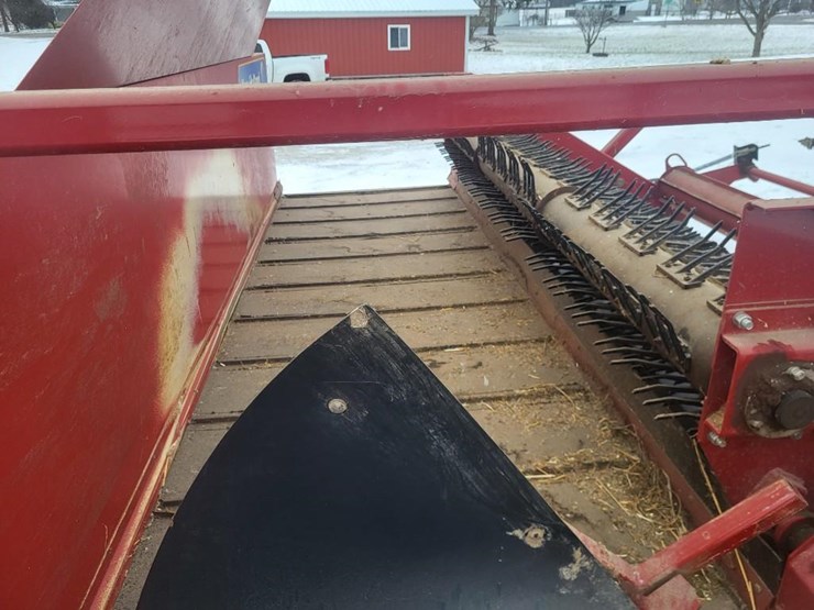 2013-new-holland-h5420-image-34