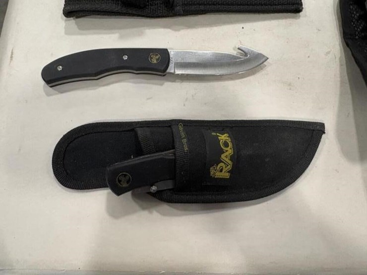 5--hunting-knifes-image-2