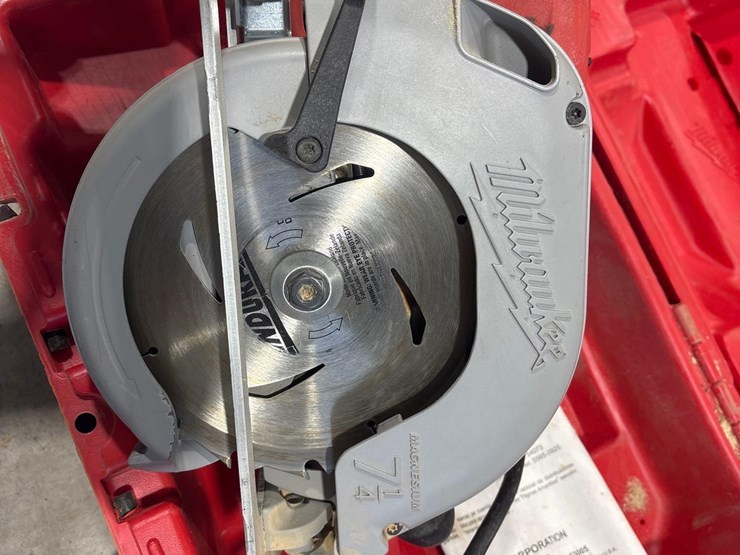 milwaukee-tools-image-8