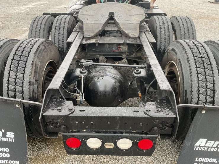 2015-kenworth-t400-image-15