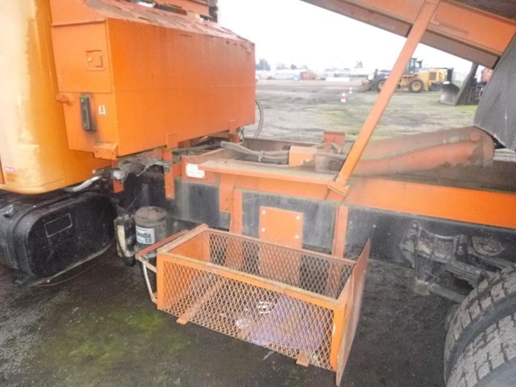 1995-international-4900-image-24