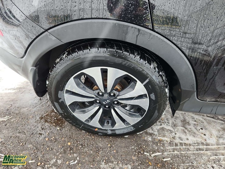 2013-kia-sportage-image-12