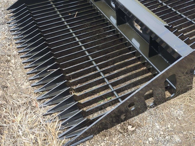 wolverine-skid-steer-sb66-rock-bucket---66"-image-1