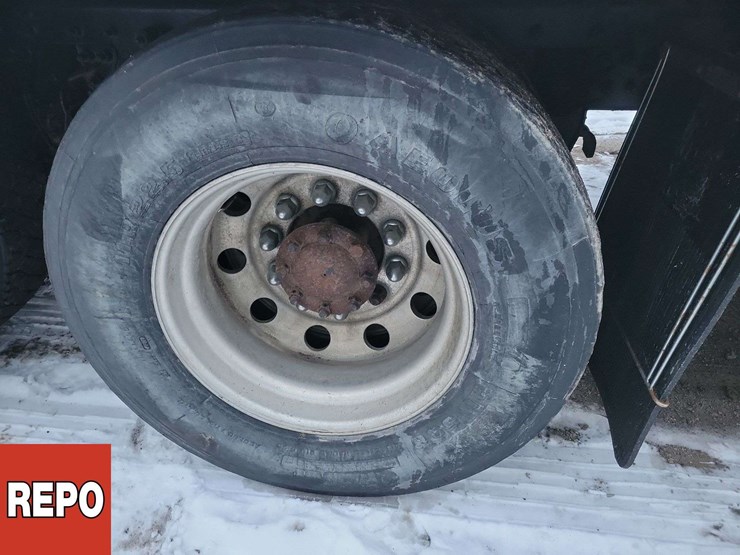 2007-international-workstar-7400-image-8