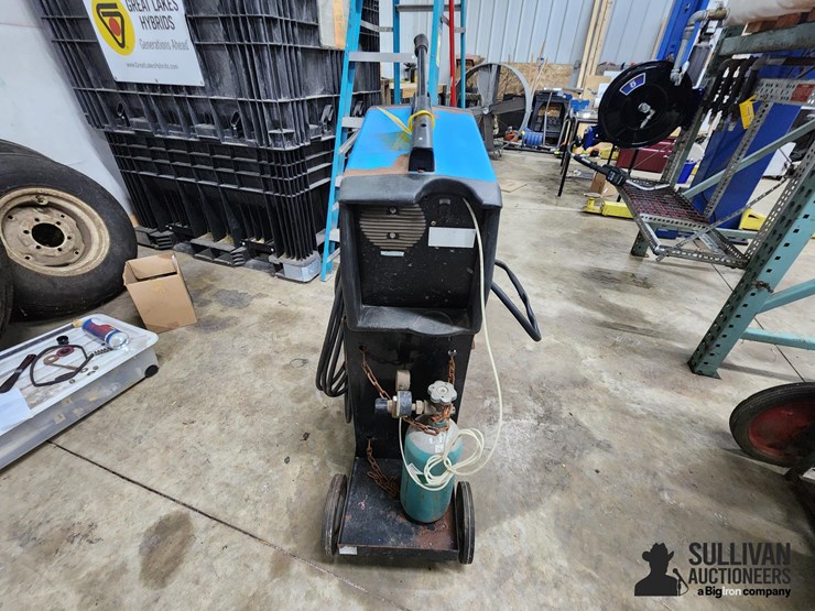 clark-180en-mig-welder-image-7