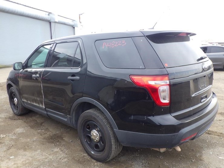 2014-ford-explorer-image-4