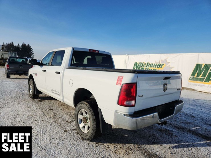 2012-dodge-2500-image-3