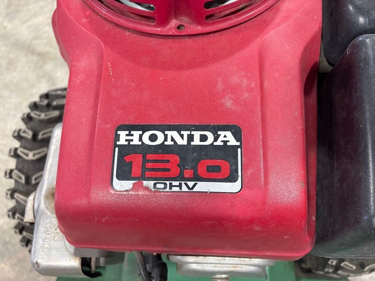 2002-billygoat-bc2402he-brush-mower-image-6