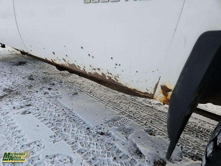 2011-gmc-sierra-3500hd-image-45