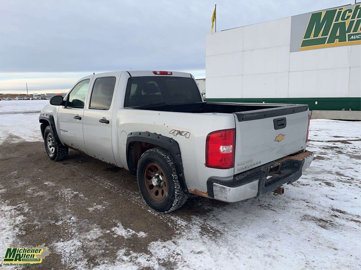2010-chevrolet-silverado-1500-image-3