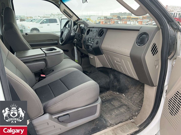 2009-ford-f350-image-16