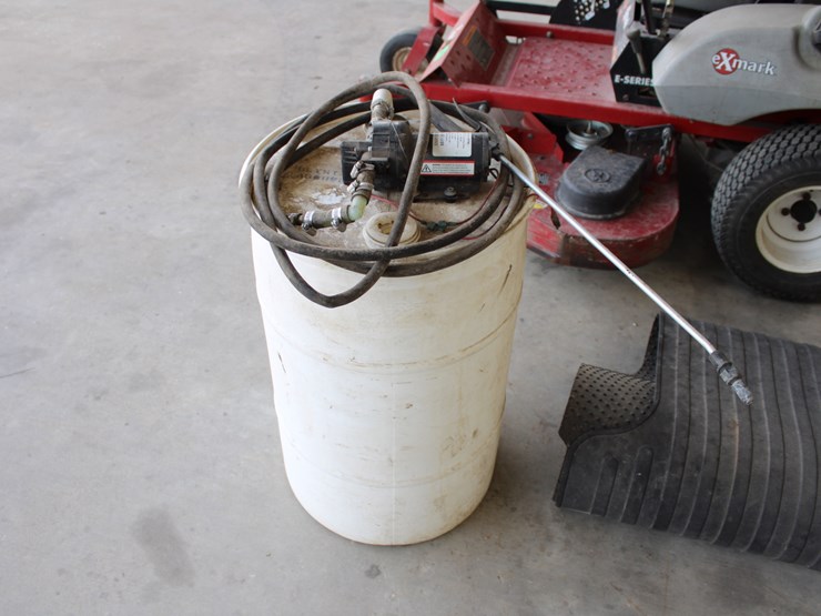 #4402-•-39-gallon-drum-sprayer-image-1