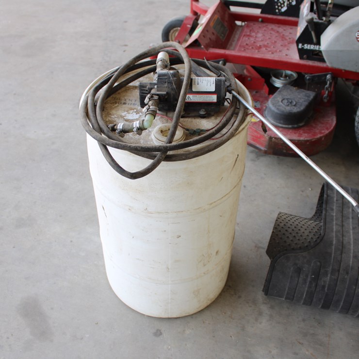 #4402 • 39 Gallon Drum Sprayer