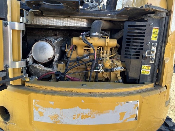 2018-caterpillar-303-image-50