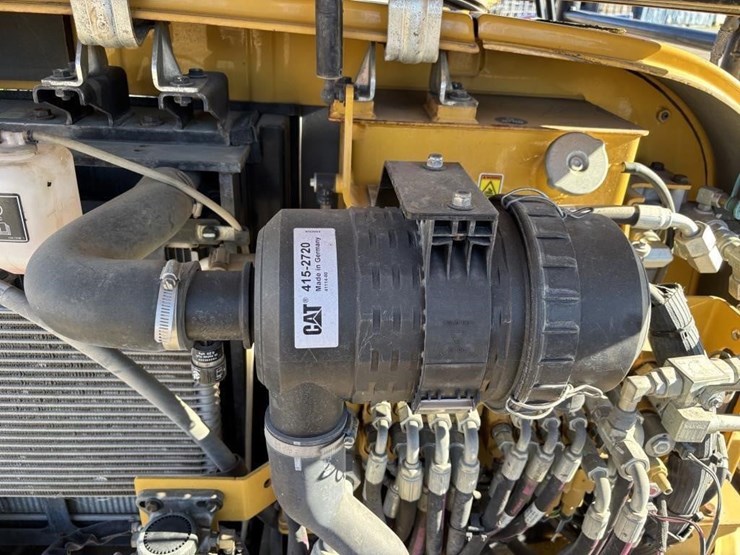 2018-caterpillar-303-image-48